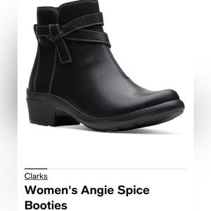 Clarks Black Leather 9W Angie Spice Booties